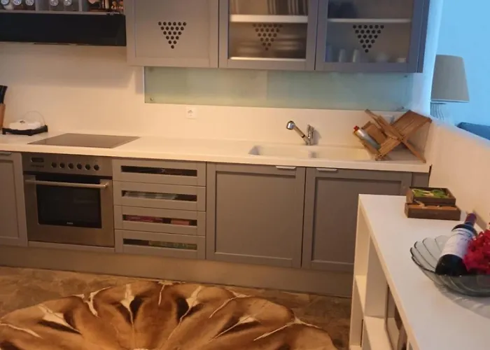 Heliophilia * Koundouros